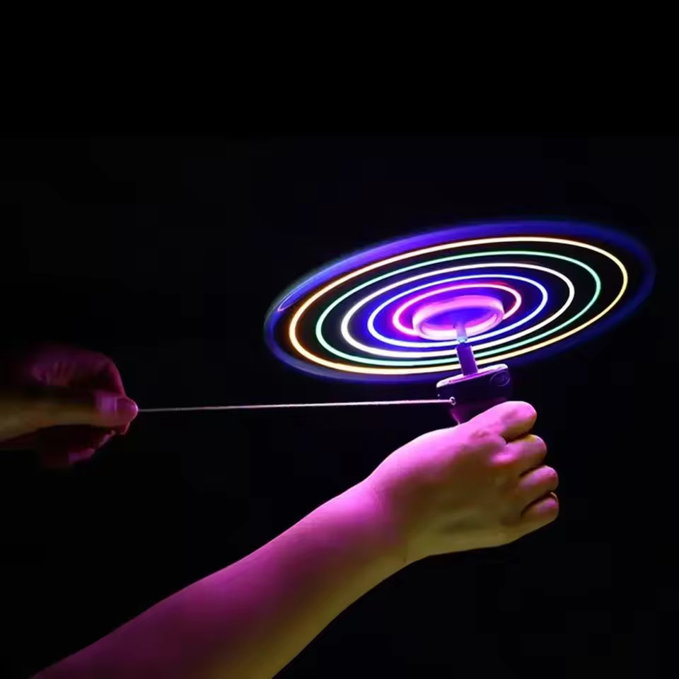 Kids Luminous LED Flying Disc UFO Toy, Pull String Glow Spinning Top Outdoor Toy